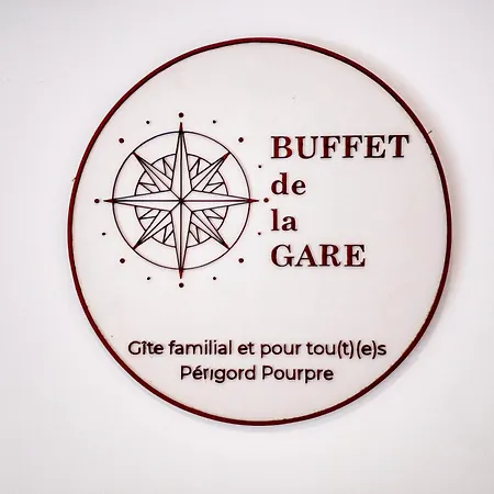 Le Buffet De La Gare
